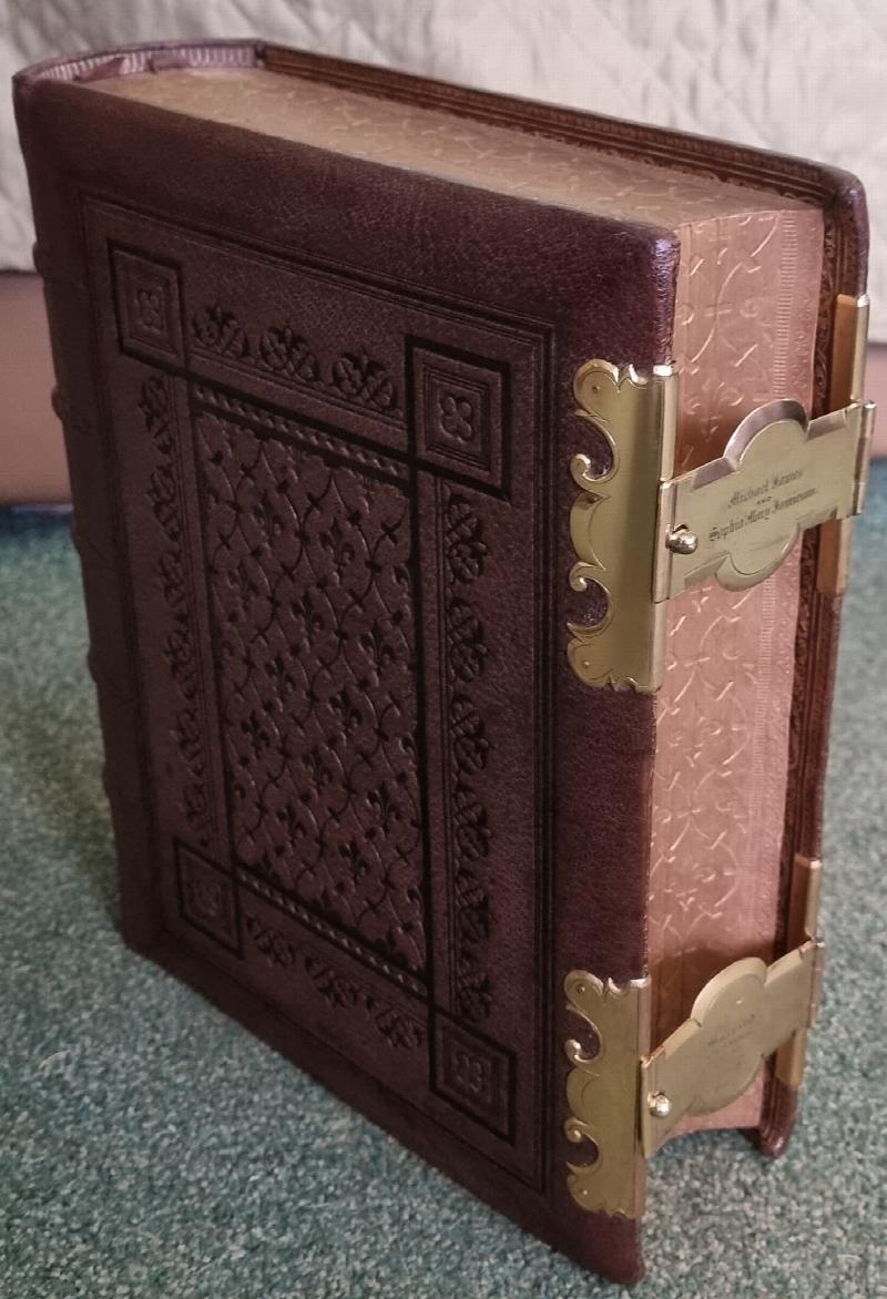 Image for The Comprehensive Bible; Containing The Old And New Testaments, According To The Authorized Version, With The Various Readings And Marginal Notes Usually Printed Therewith...