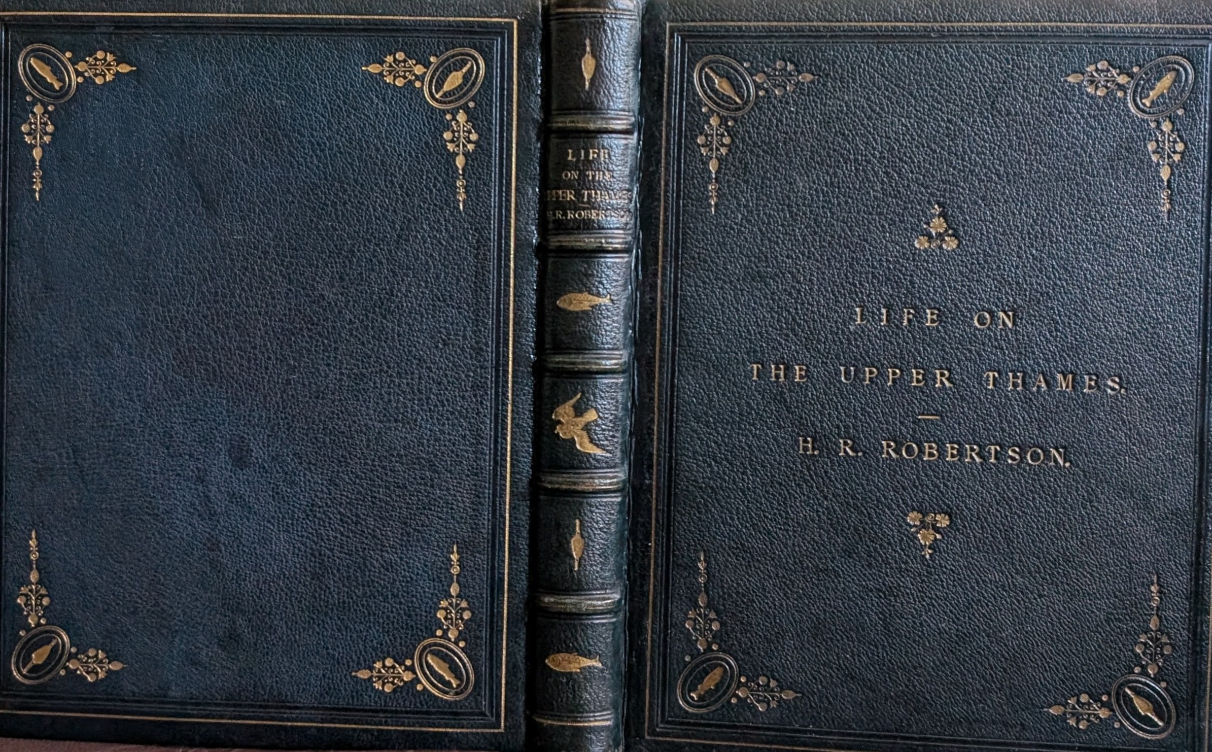 Life on the Upper Thames By H. R. Robertson.